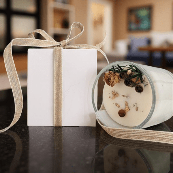 Winter's Embrace Candle – Cozy Winter Glow - Image 2