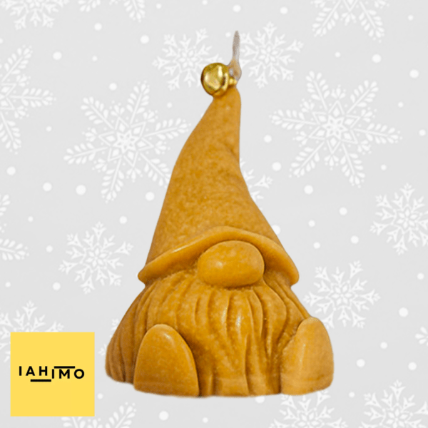 Forest Spirit Gnome Candle – Chamomile Scent