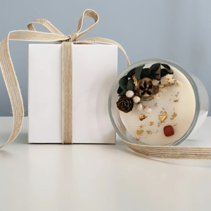 Frosted Bloom Candle – Winter Floral Scent & Serene Glow