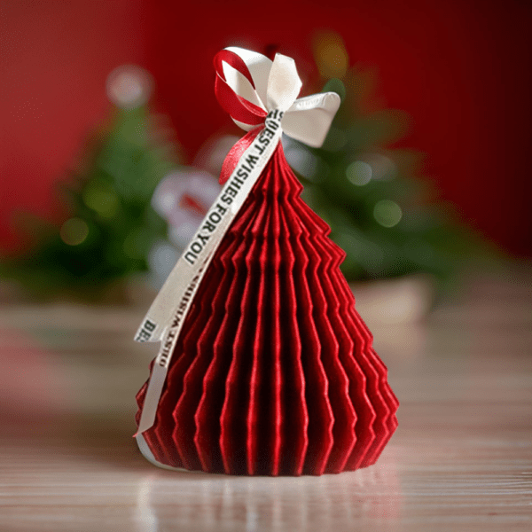 Merry Red Candle – Christmas Tree & Vanilla Scent - Image 3